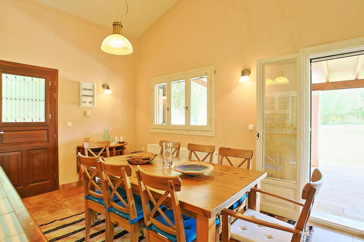 Villa Kleopatra Poulades Luaran gambar