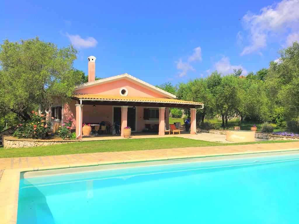 Villa Kleopatra Poulades Luaran gambar